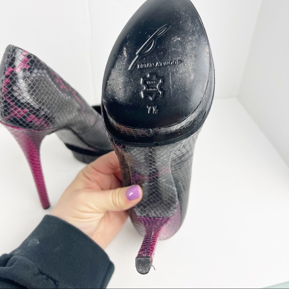 Brian Atwood black snake skin high heels - Picture 3 of 3